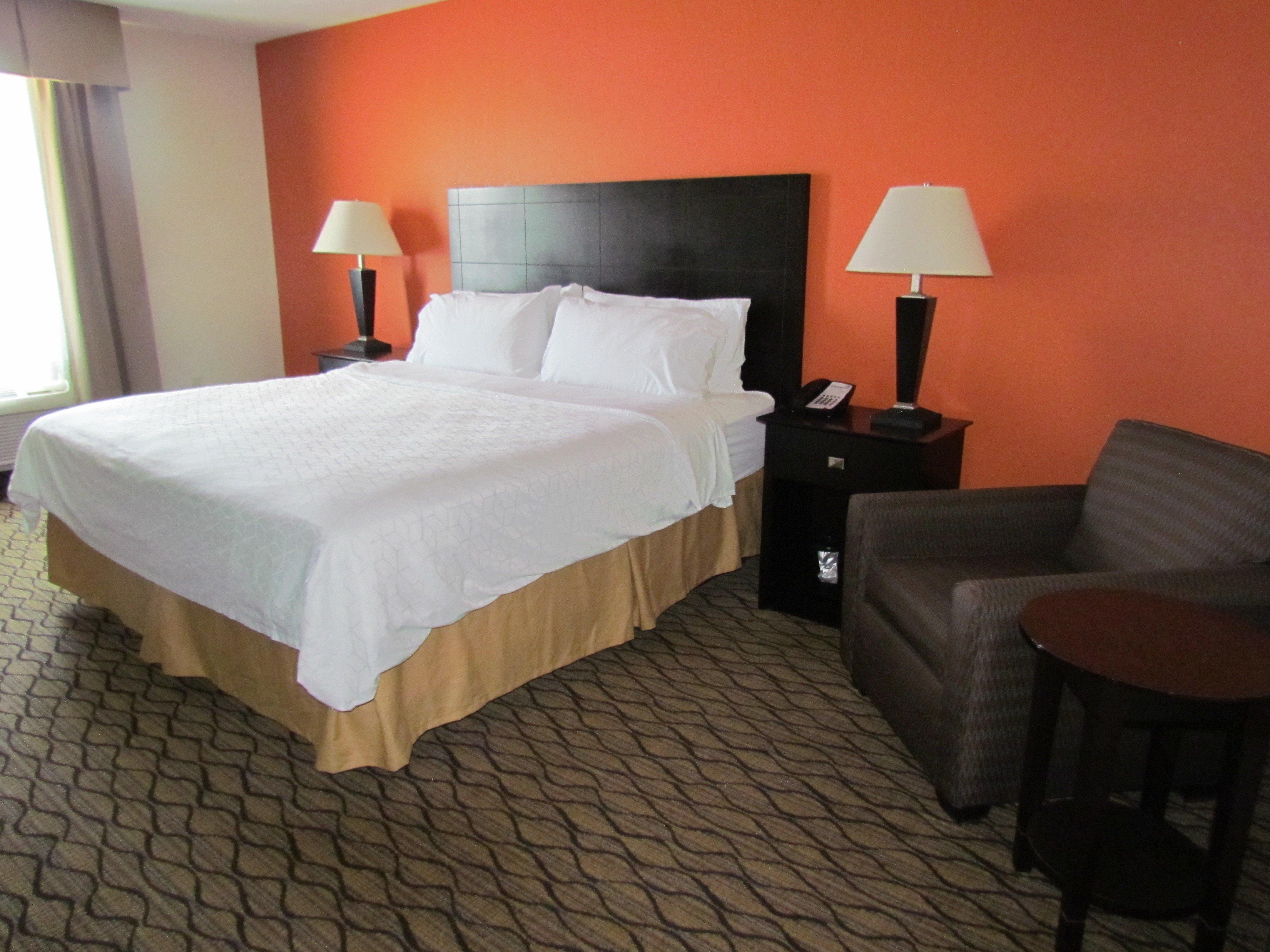Holiday Inn Express Hotel & Suites Cadillac By Ihg Екстер'єр фото