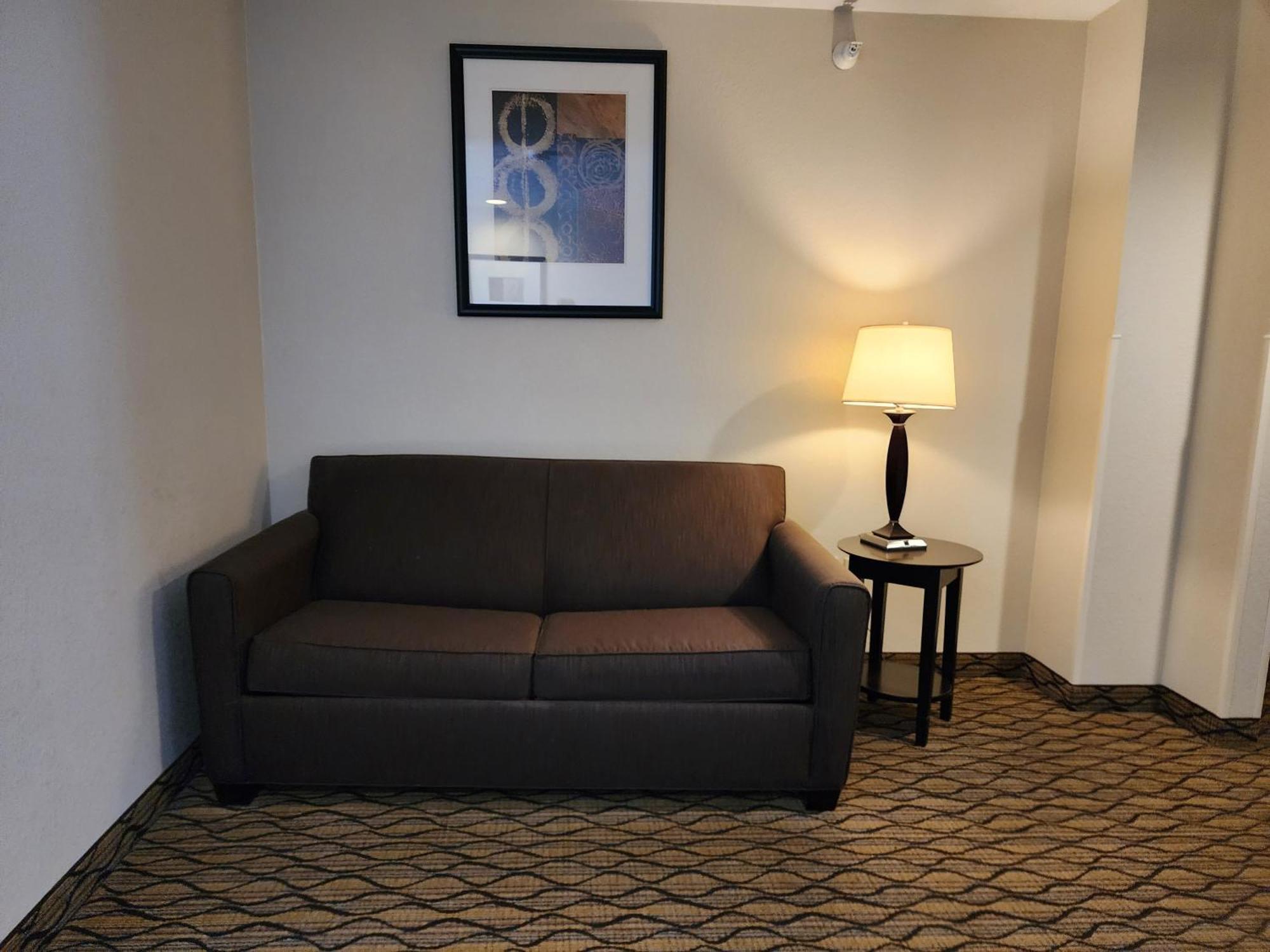 Holiday Inn Express Hotel & Suites Cadillac By Ihg Екстер'єр фото